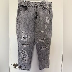 American Eagle Outfitters Gray Mom Jeans